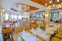 Aspen Hotel