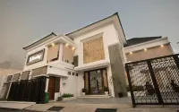 Bening Syariah Boutique Hotel Hotels in East Purwokerto