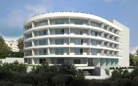 Royal Blue Hotel