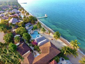 The Lodge at Jaguar Reef