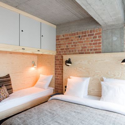 Quadruple Room Jam Hotel Promo Code