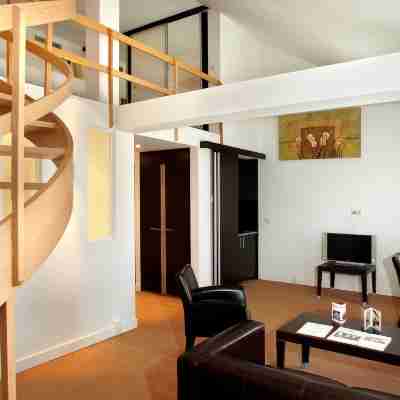 Progress Hotel Rooms
