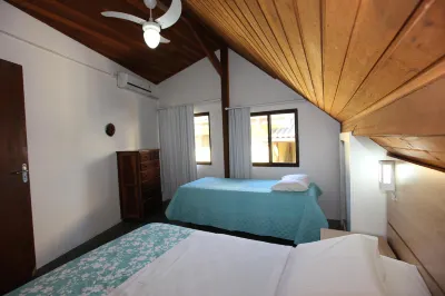 Pousada Hibisco Hotels in Praia de Quatro Ilhas