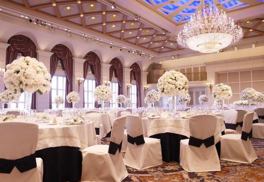 2. 임페리얼 호텔 ..