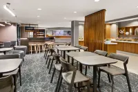 SpringHill Suites Austin Round Rock - breakfast