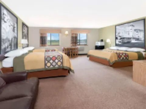 Super 8 by Wyndham Winner SD Hotels in Winner