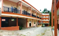 SEKAR AYU Hotel & Villa Hotel dekat Pemandian Air Panas Guci
