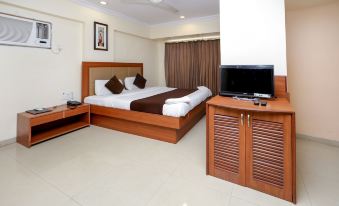 Lucky Hotel Goregaon