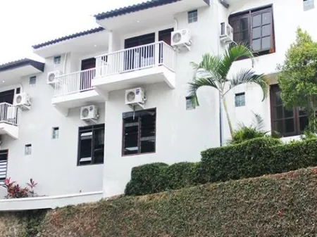 Hotel Nirwana Batu