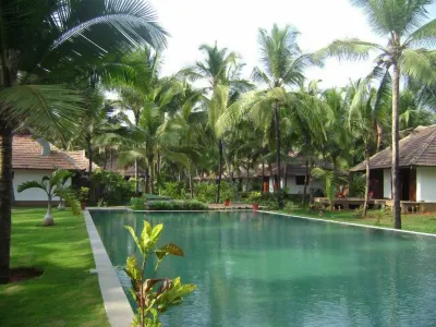 Kanan Beach Resort Hotels near Kayyur Kayaking Park
