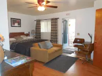 Yosemite Paradise Inn فنادق في غروفلاند