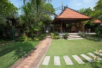 Pondok Agung Bed & Breakfast Hotels in Nusa Dua