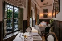Le Farnatchi - بوتيك