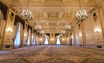 The Fort Garry Hotel Spa and Conference Centre, Ascend Hotel Collection