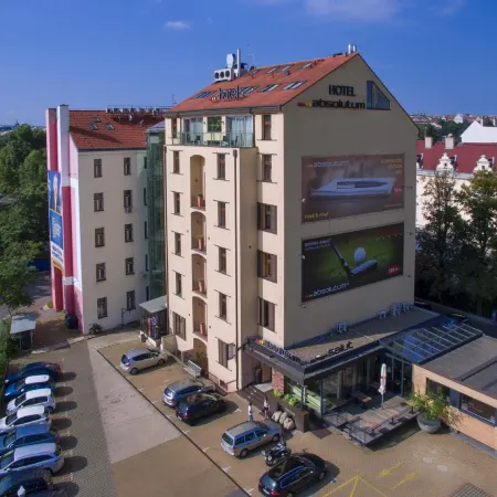 Absolutum Wellness Hotel Отели рядом с достопримечательностью «Карлин»
