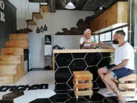 Happy House Bnb Bromo Backpacker Hôtels à : Sumberasih