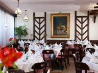 Hôtel Restaurant Pavillon Carina Hotels in Saint-Bonnet-en-Champsaur