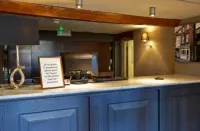 Antelope by Greene King Inns - bar