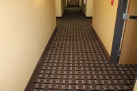 Super 8 by Wyndham Warrenton Hotels in Warrenton