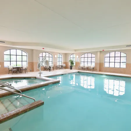 Staybridge Suites WISCONSIN DELLS - LAKE DELTON by IHG