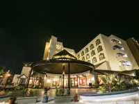 Rudraksh Club & Resort Hotel in zona Legendary