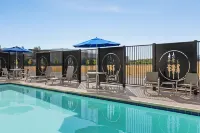 Holiday Inn Express & Suites UKIAH by IHG - Pools