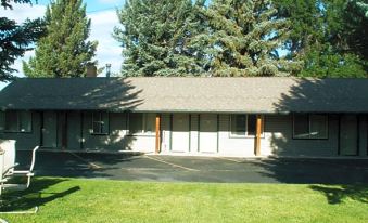 White River Inn