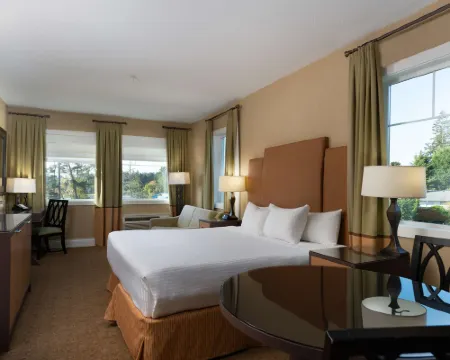 Prestige Oceanfront Resort, BW Premier Collection Hotels in Sooke
