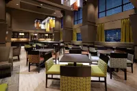 Hampton Inn & Suites by Hilton Montreal-Dorval - Aamiainen