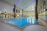 Radisson Blu Hotel, Kuwait Hotels in Messila