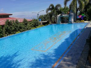 Roheim Farm and Wellness Resort