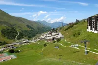 아주레바 레 메뉘레