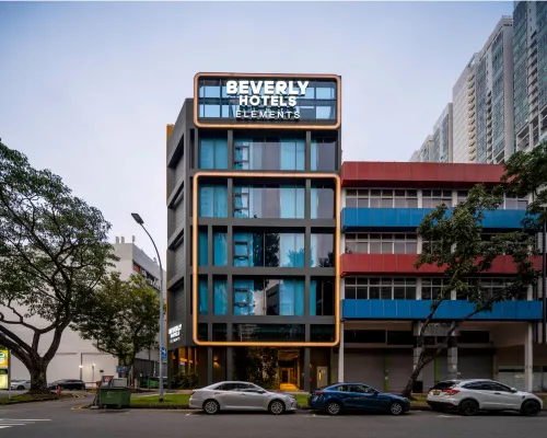 Beverly Hotels Elements Hotels near Lavender