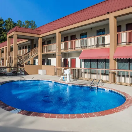 Red Roof Inn Tupelo