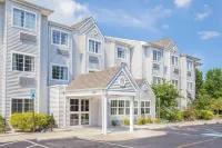 Microtel Inn & Suites by Wyndham Salisbury Hotels in Salisbury