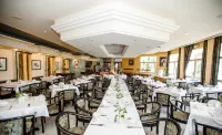 Nahrawess Hotel Hotels in 