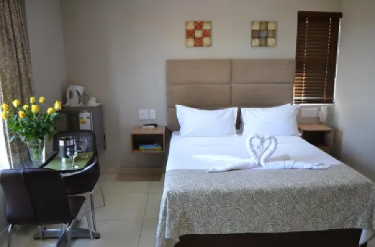 Mesami Hotel Hotels near Berea