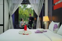 The Centro Hotel & Residence by Orchardz Hotels in Batam