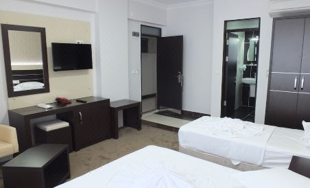 Uytun Hotel - Housity