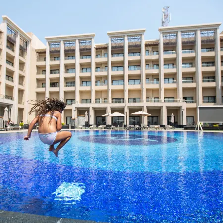 Triumph Luxury Hotel