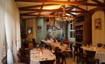Hotel Venecia - Housity