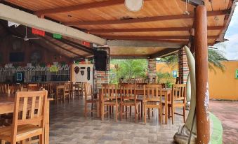 Yolonam Inn - Housity