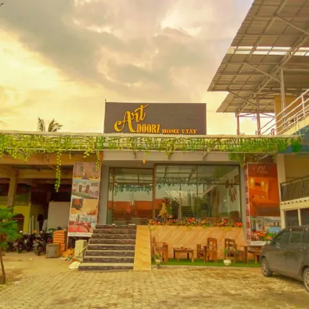 Art Doorz Homestay Istana Gandrung
