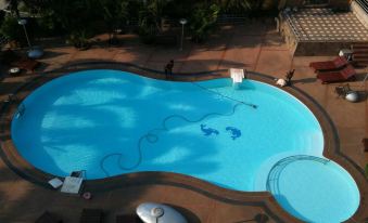 Hi Hotel