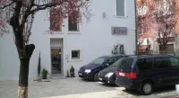 Hotel Aaron - parking
