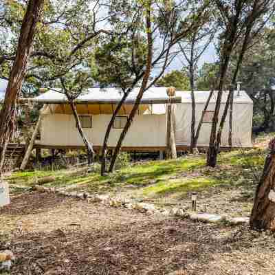 Collective Hill Country Retreat Hotel Exterior