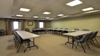 Holiday Inn Express & Suites Defiance