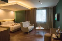 Geary Hotel Bandung Hotels in Kecamatan Cicendo