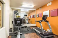Comfort Suites Burlington - Gym