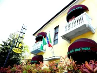Hotel San Siro Fiera Hotels in Pero